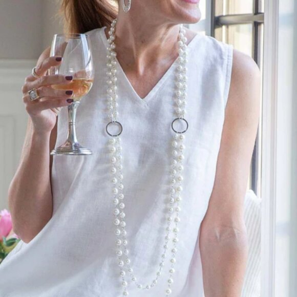 Crown Linen Designs Sleeveless White Tiered Top V-Neck Size XS NWOT - Picture 1 of 1